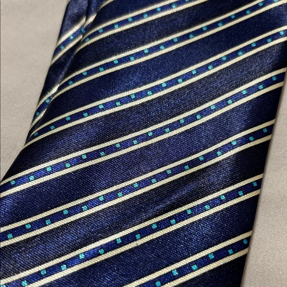 Elegant Striped Navy Tie